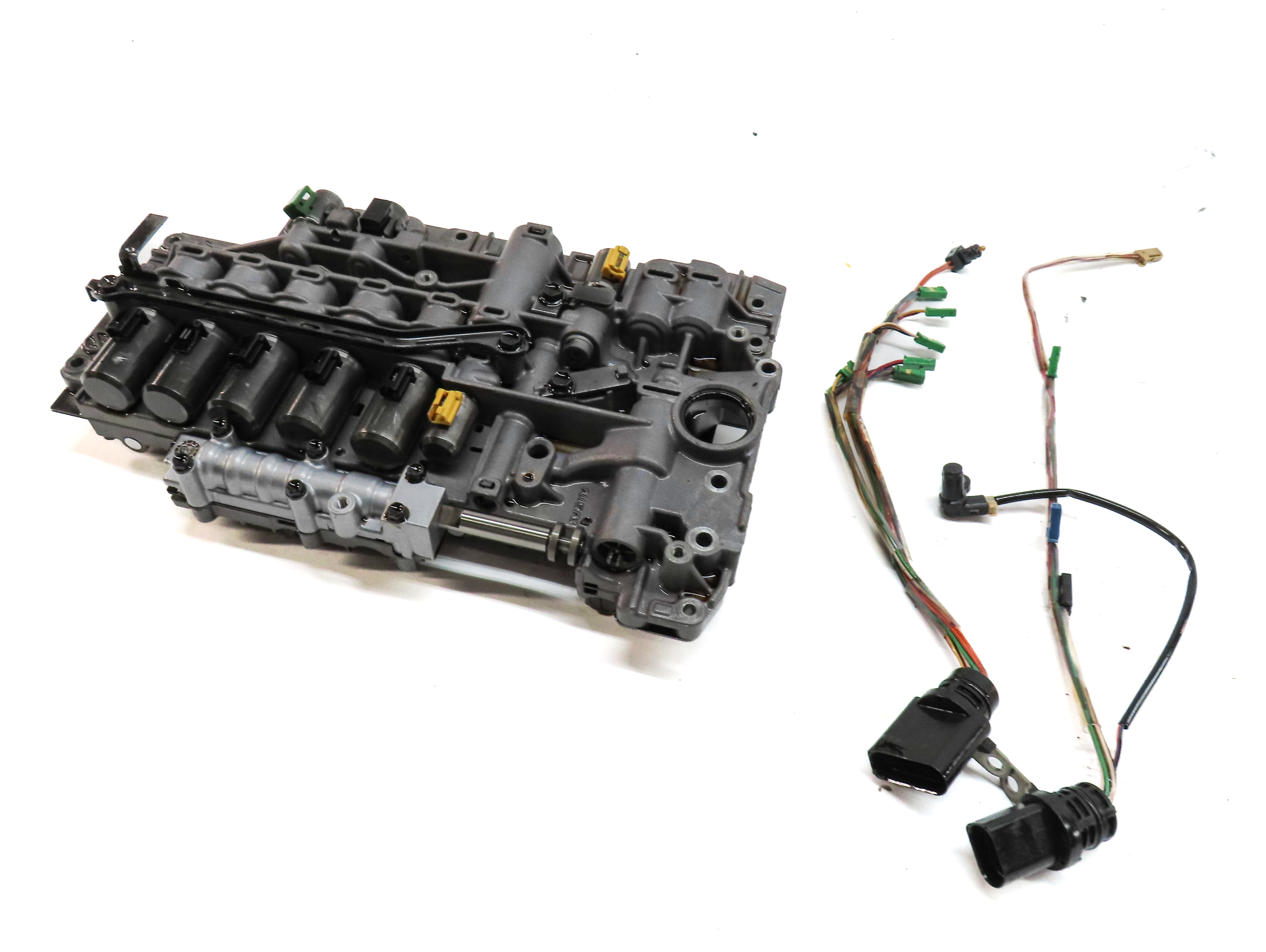 11-18 PORSCHE CAYENNE 958 4.8L TURBO MXK AUTO AUTOMATIC TRANSMISSION VALVE BODY — exact item pictured